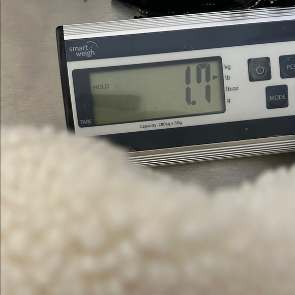 Skylar + Madison cream color Sherpa bomber style jacket, size small - Picture 10 of 10